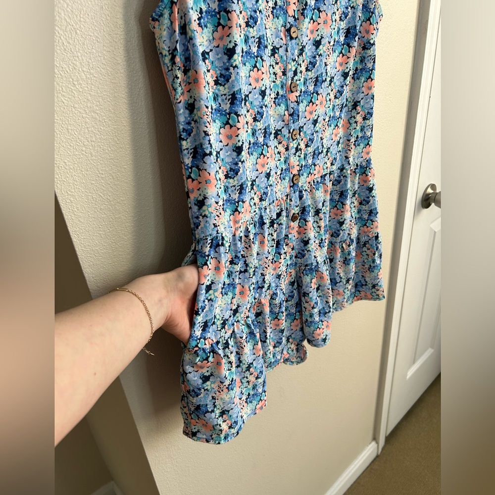 NWT Lily Rose Juniors' Floral Print V-Neck Flutter Sleeve Romper Pockets Size M - Picture 9 of 9